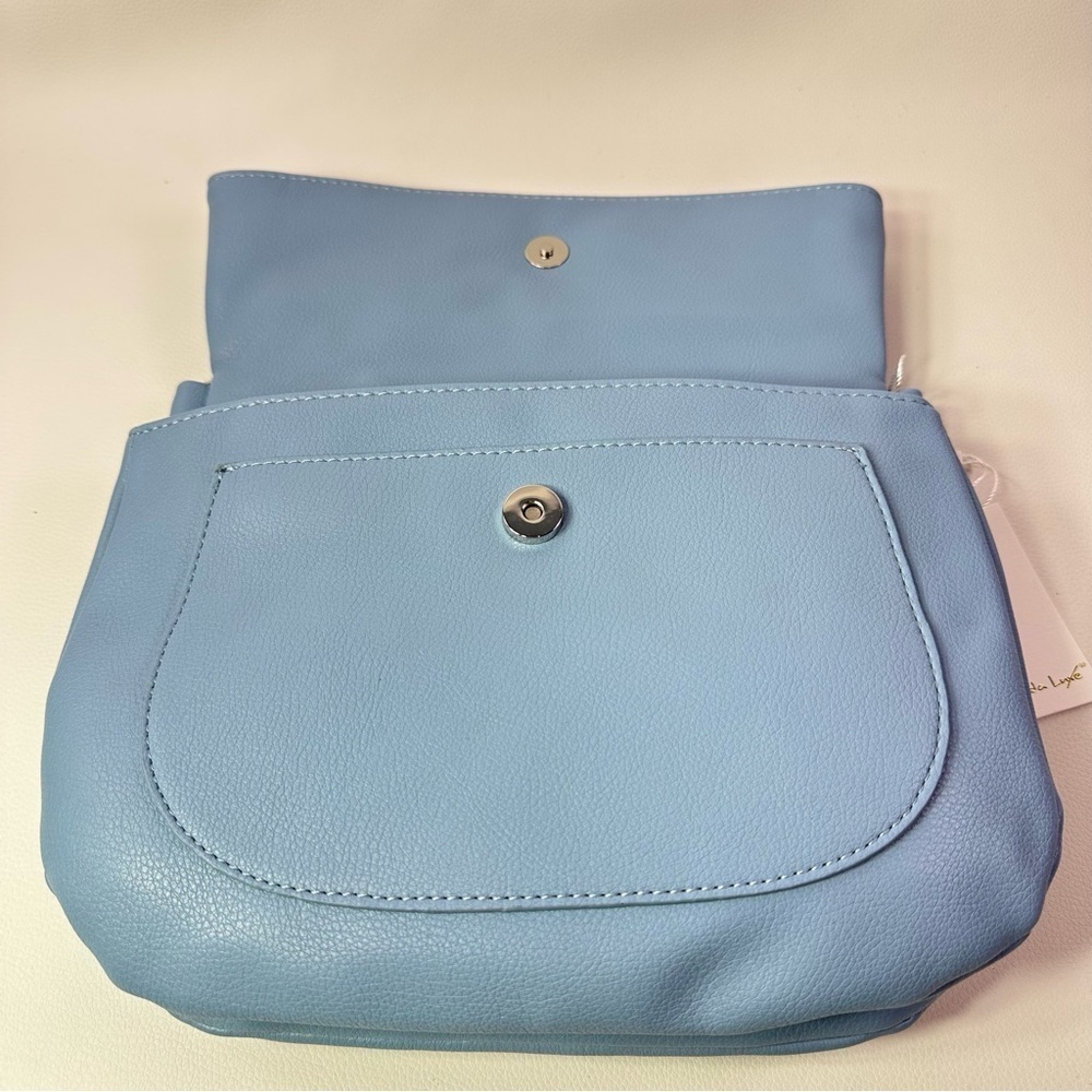 WOMEN’S NEW MODA LUXE VEGAN LEATHER BLAKE CROSSBODY SKY BLUE - Picture 8 of 13